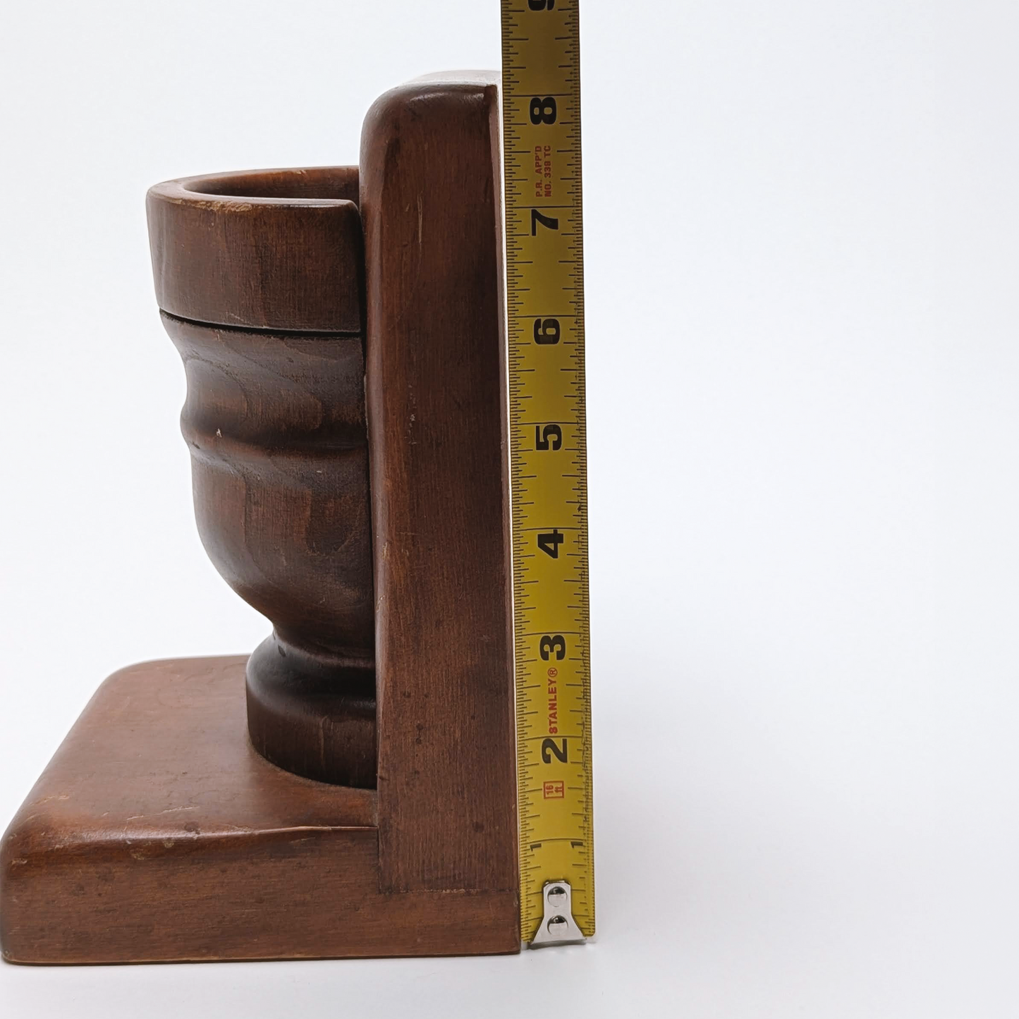 Minimalist Bookends – – Beyond The Village