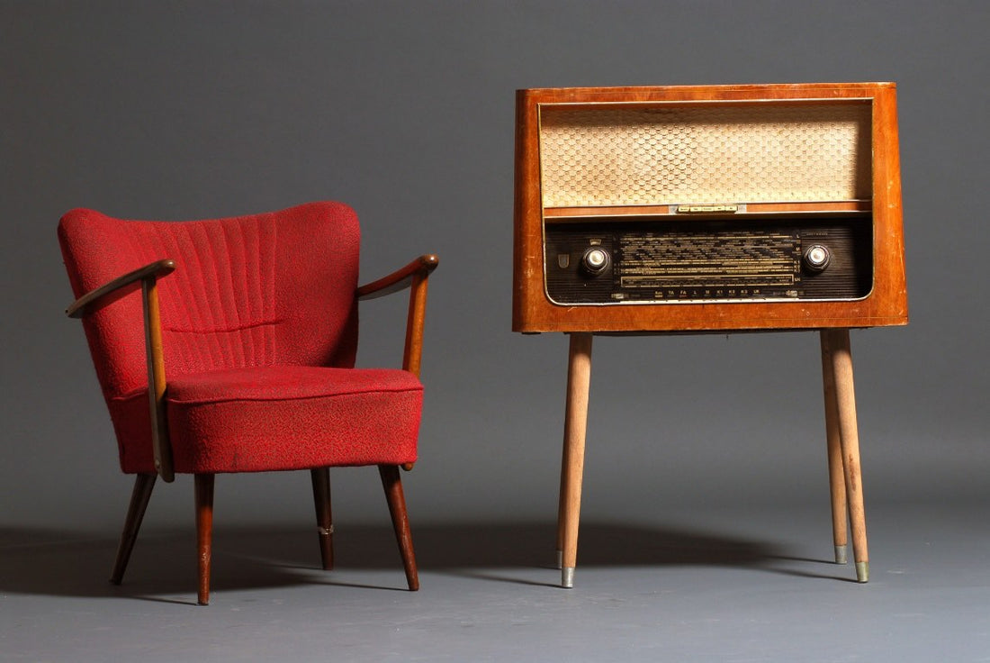 Antique vs. Vintage