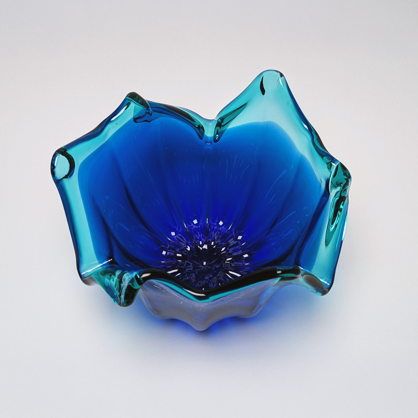 Large Sommerso Italian Glass Bowl